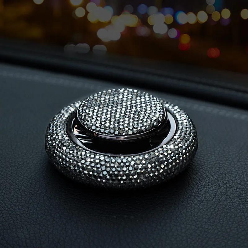 Prism crystal car fragrance in black, refillable solid balm