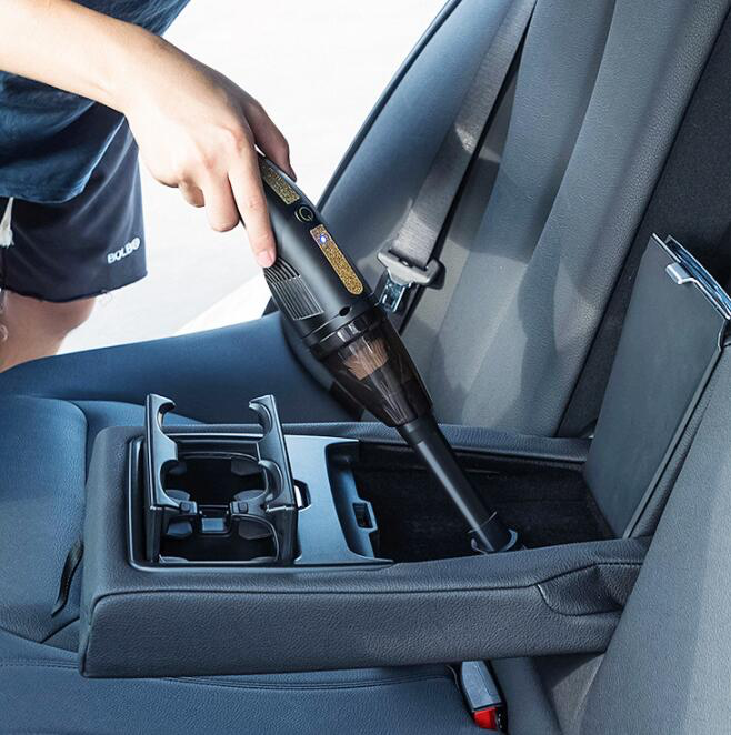 GearVac Cordless Mini Car Vacuum — product view 3