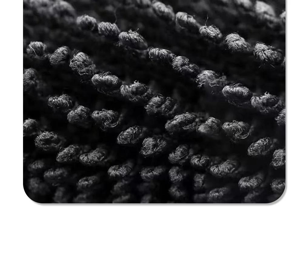 Close-up of the towel's twisted-loop microfiber pile