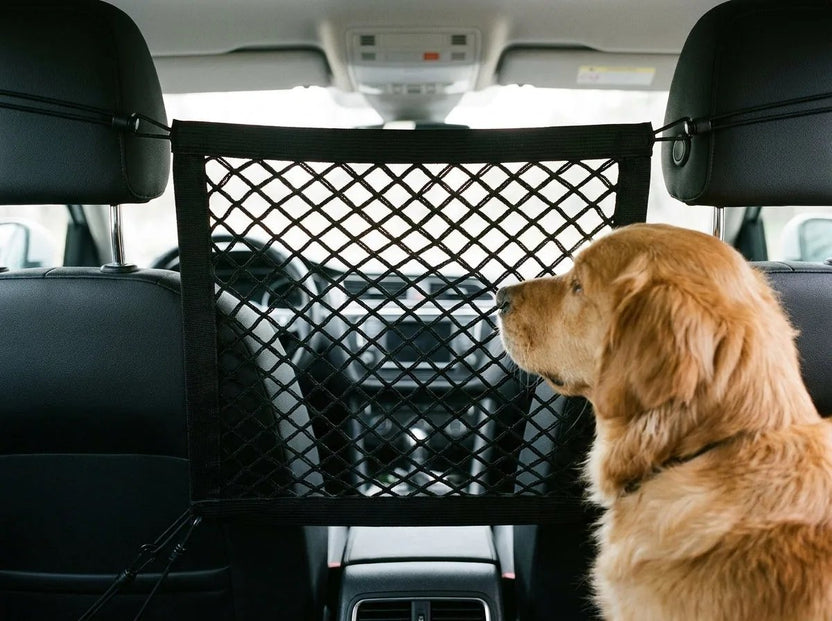Car Barrier Net - Pets & Kids - in use